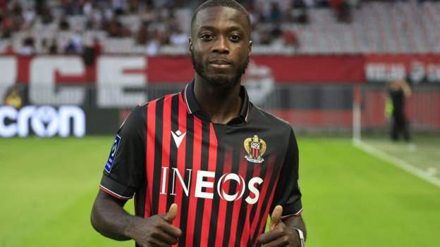 Nicolas Pepe: Nice signe Arsenal et l&rsquo;ailier ivoirien en prêt pour la saison