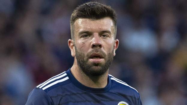 Grant Hanley, Jacob Brown et Jon McLaughlin se retirent pour l&rsquo;Ecosse