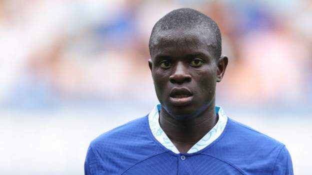 N&rsquo;Golo Kante: le milieu de terrain de Chelsea manquera la Coupe du monde suite à une opération sur une blessure aux ischio-jambiers