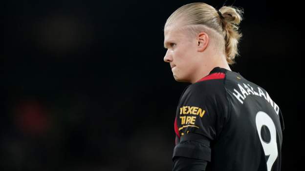 Erling Haaland: l&rsquo;attaquant avide de buts après avoir raté la Coupe du monde