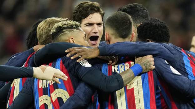 Real Madrid 0-1 Barcelone en Copa del Rey: le but contre son camp d&rsquo;Eder Militao donne l&rsquo;avantage au Barca au match aller