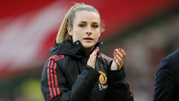 Ella Toone: la gagnante de l&rsquo;Euro 2022 dit qu&rsquo;il ne devrait y avoir « aucune stigmatisation » sur la mode sur le terrain