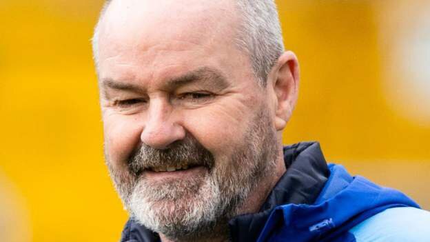 Steve Clarke accepte la prolongation de l&rsquo;Ecosse pour rester entraîneur-chef jusqu&rsquo;en 2026