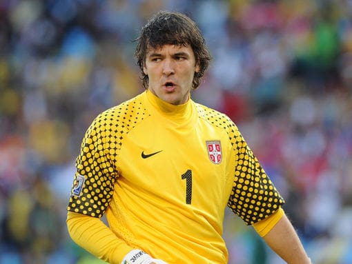 Pourquoi Vladimir Stojkovic joue encore au foot ?