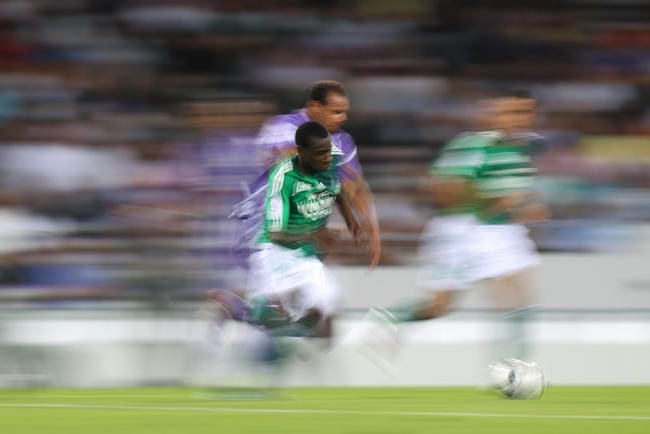 Pourquoi le football devient-il plus rapide ?