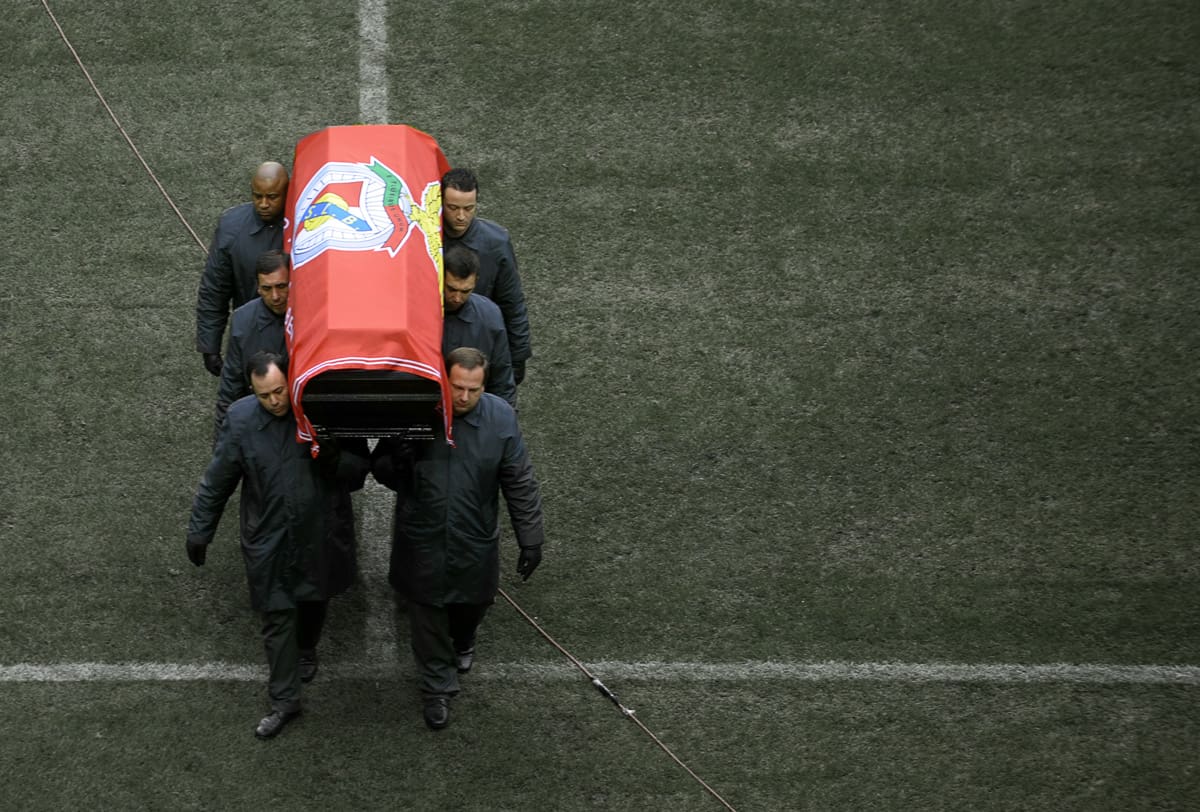 Les 5 manières les plus dingues de rendre hommage à des fans de football décédés