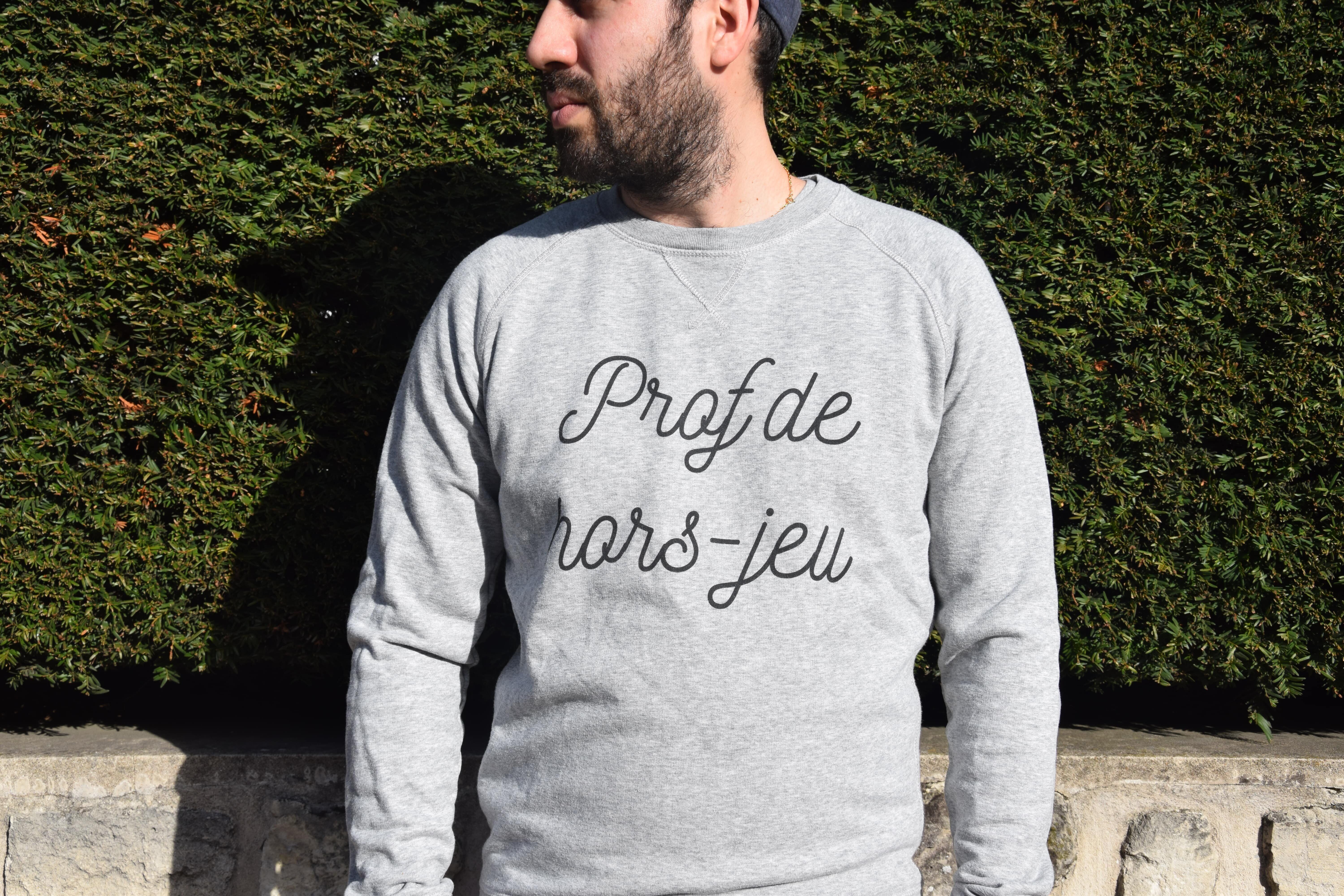 Comment expliquer la règle du hors jeu ?