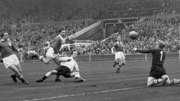 Moment d’histoire #1 : Matthias Sindelar, le footballeur qui défia Hitler