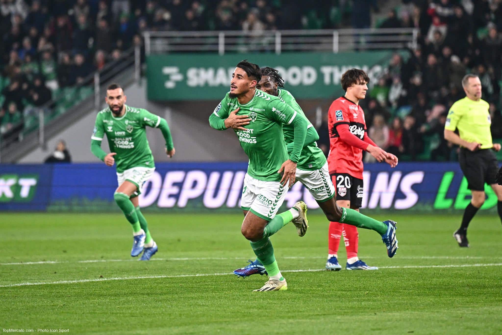 Découvrez où regarder le passionnant match ASSE – Nîmes en Coupe de France avec les compositions probables