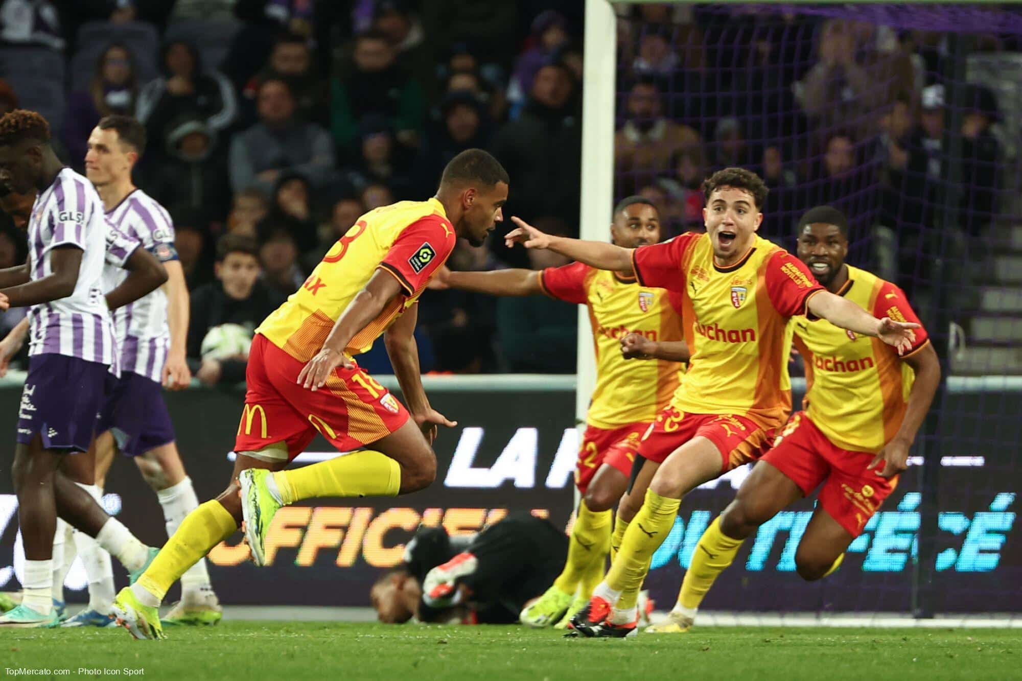 Ne manquez pas le match Nantes – Lens : découvrez la chaîne TV pour suivre le match et les compositions probables des équipes