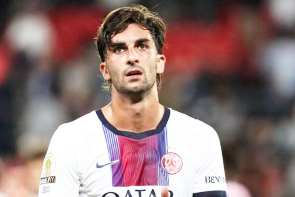 Rennes-PSG : Walid Acherchour impressionné par le management astucieux de Luis Enrique qui continue d&rsquo;envoyer des messages