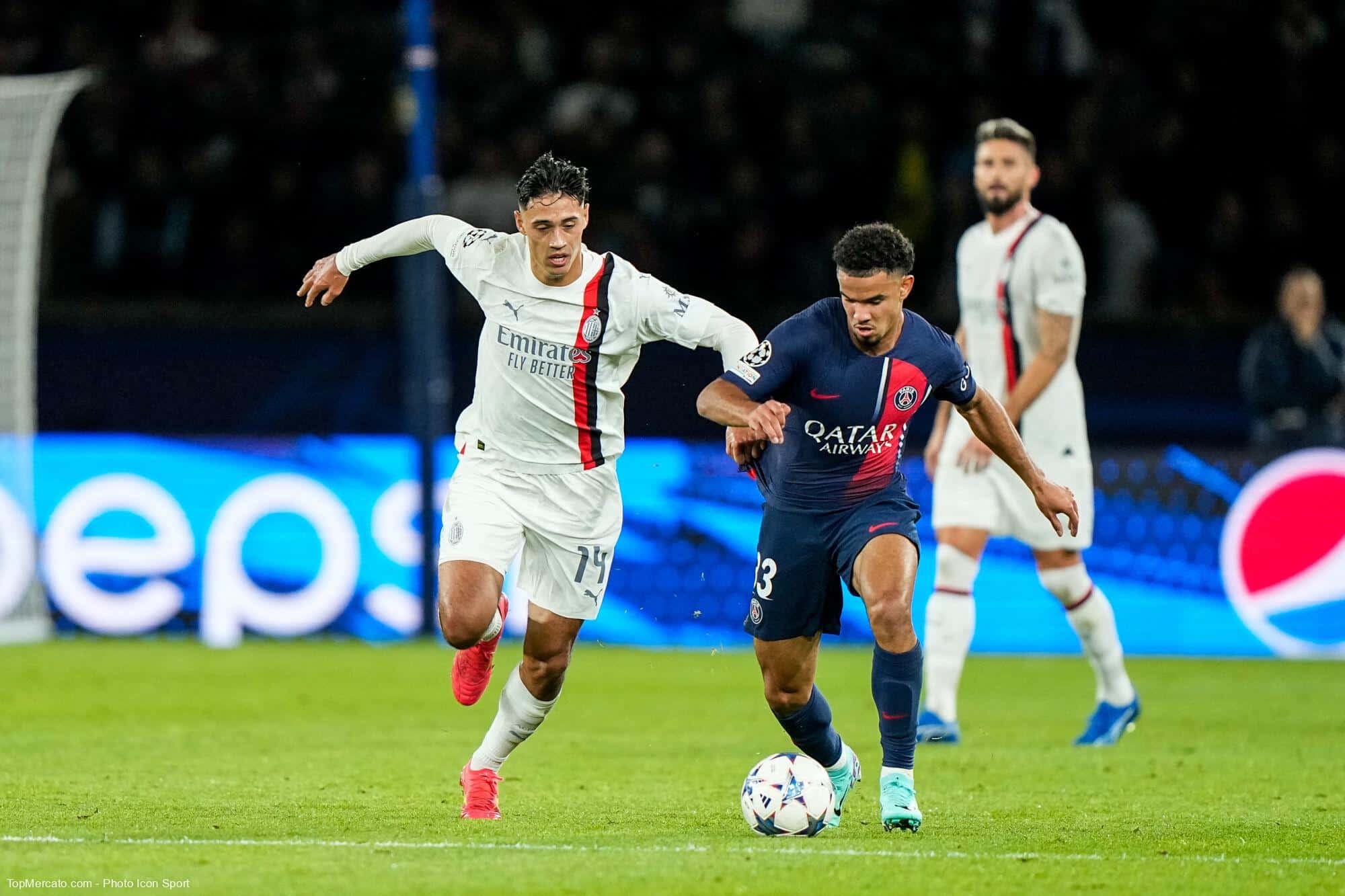 Découvrez les moments forts et décevants du match PSG-AC Milan, où le monstre Zaïre-Emery a étouffé un Milan impuissant