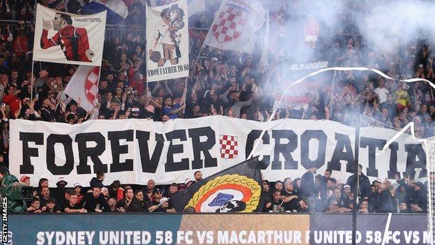 Fans de Sydney United lors de la finale de la Coupe d'Australie