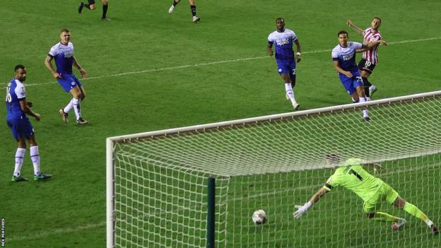 Billy Sharp marque pour Sheffield United