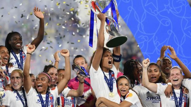 Lyon soulève le trophée de la Ligue des champions féminine