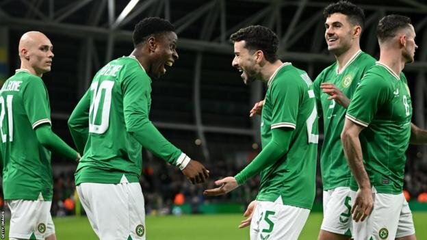 Chiedozie Ogbene et Mikey Johnston ont changé la donne pour la République d'Irlande