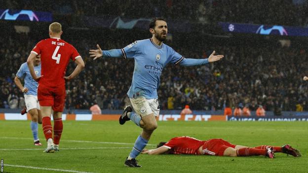 Bernardo Silva célèbre le but de Manchester City contre le Bayern Munich en Ligue des champions