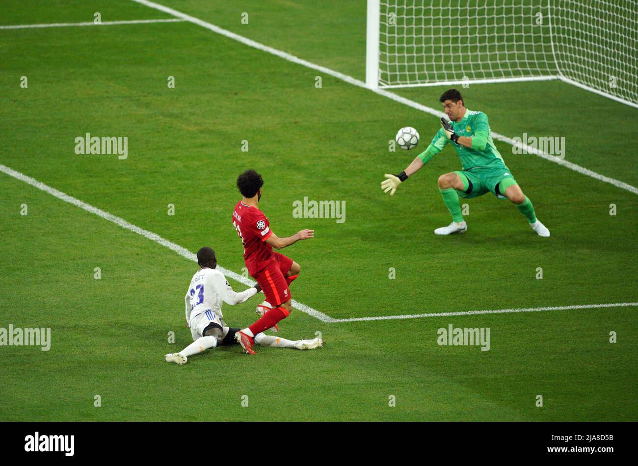 En direct : À Anfield, Courtois héroïque sauve le Real, Liverpool reste muet face à Madrid