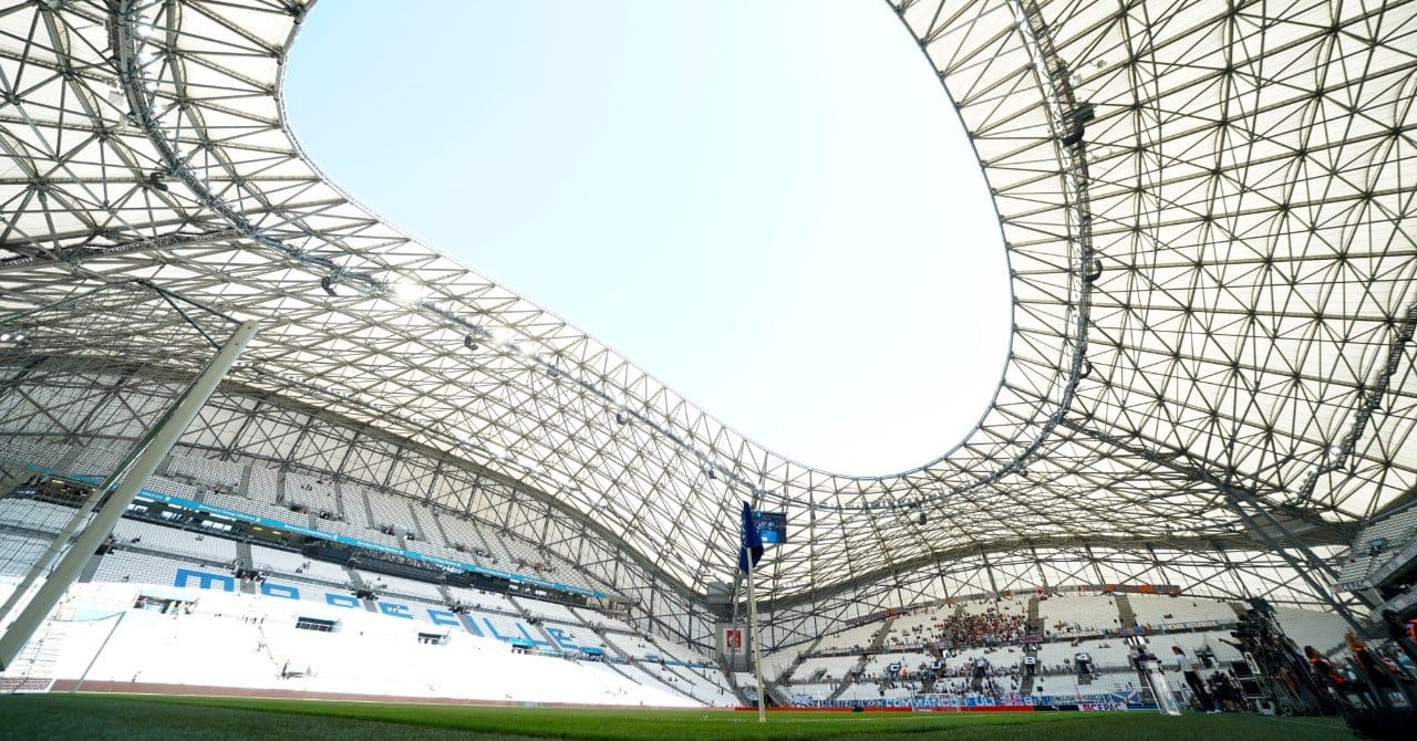 découvrez les dernières évolutions à l'om : zerbi démis de ses fonctions, beye pressenti pour prendre la relève, et diawara partage ses confidences sur la crise actuelle du club.