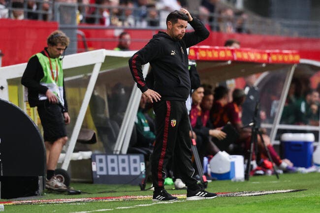 découvrez les moments forts de la défaite du rc lens face à l'as rome, une rencontre riche en émotions et en rebondissements qui a marqué les fans des deux équipes. analyse, statistiques et réactions des joueurs au programme.