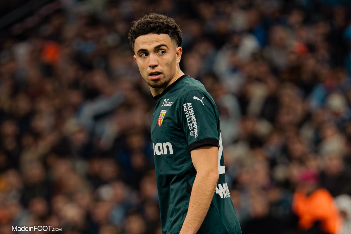 el aynaoui exprime son regret concernant l'ambiance après le match maroc-mali, soulignant les tensions et appelant au respect et à la sportivité.