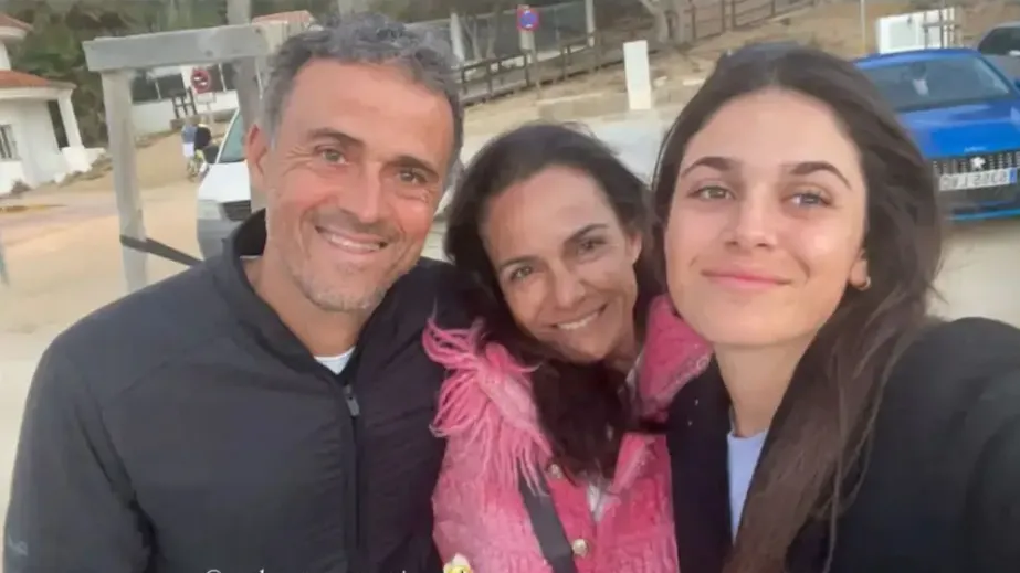 luis enrique fille sira martinez épouse elena