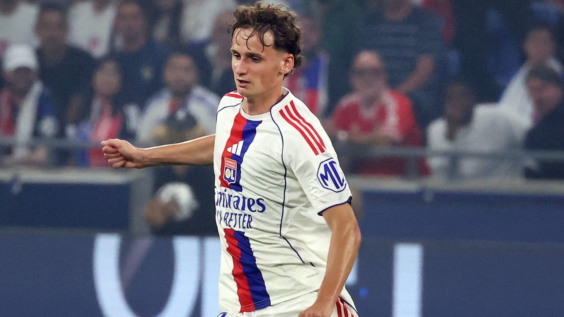 L&rsquo;OL triomphe : la direction technique de l&rsquo;arbitrage reconnaît une erreur d&rsquo;arbitrage sur le tacle dangereux de Rouault sur Merah