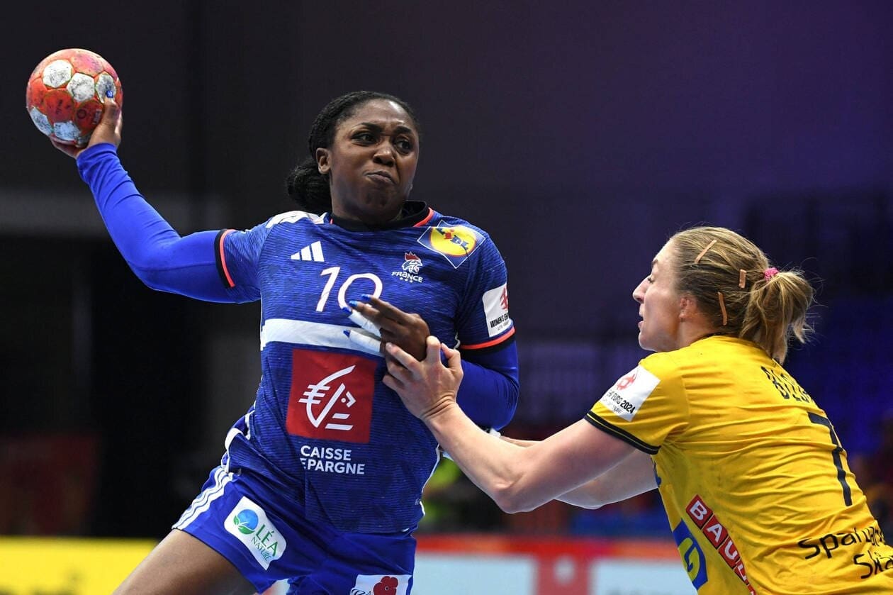 découvrez comment l'équipe de france féminine de football affronte la suède avec détermination pour trouver des réponses et améliorer leur performance.