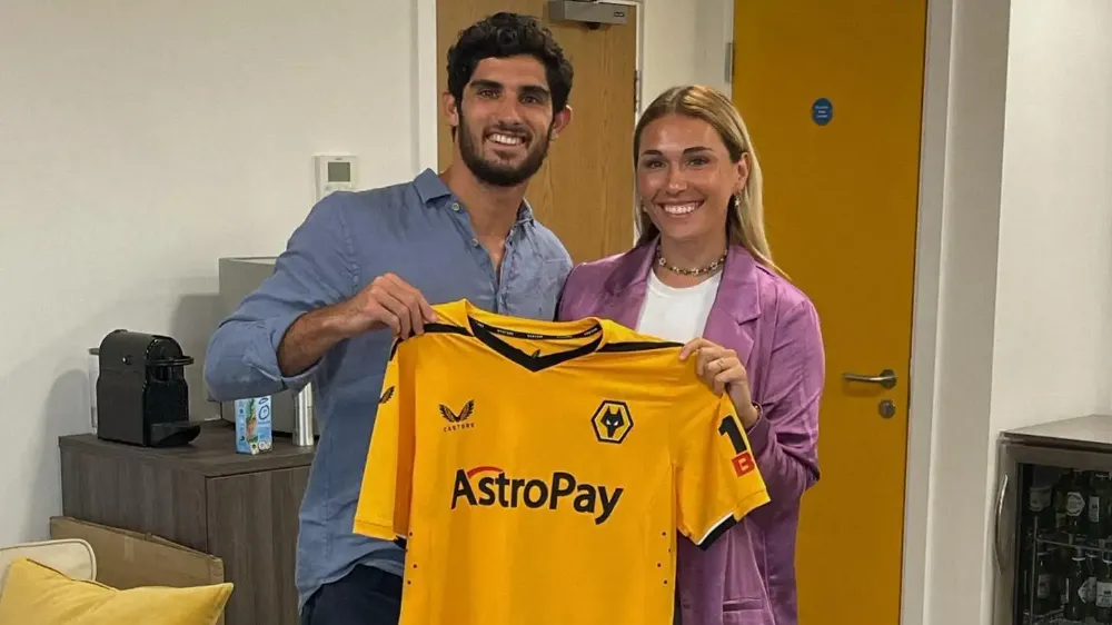 Qui est Madalena de Moura Neves ?  Rencontrez la superbe petite amie de Goncalo Guedes