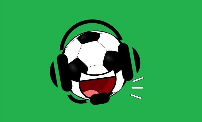 gueye expulsé après avoir donné une gifle à un coéquipier lors d'un match intense, suscitant de vives réactions sur le terrain.
