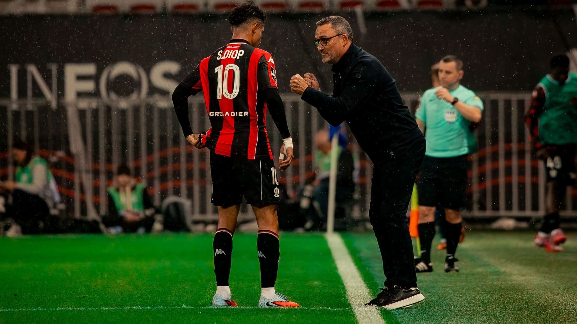 découvrez comment les joueurs défendent haise dans ce match passionnant, avec des stratégies et des performances clés.