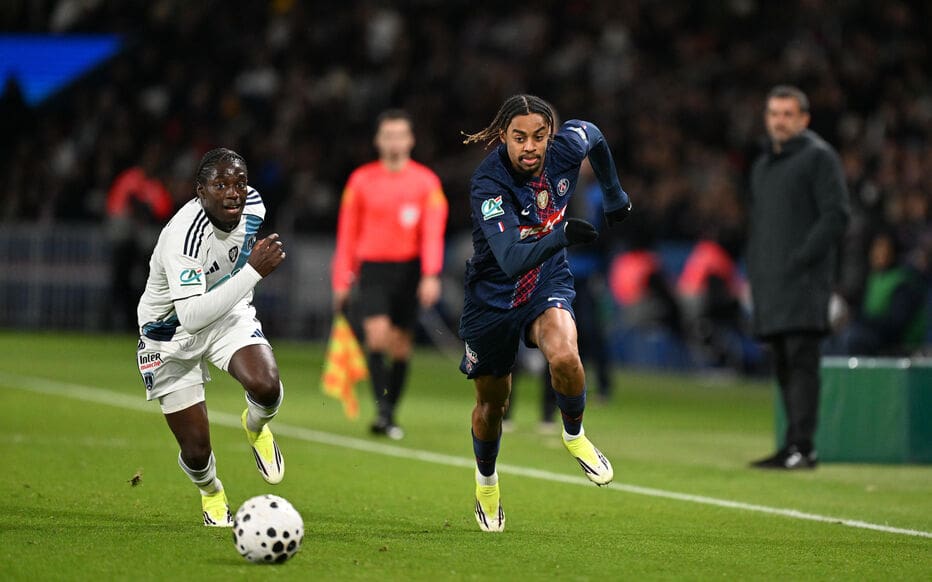 découvrez comment barcola est devenu le héros du moment lors du match le havre-psg, avec une performance mémorable qui a marqué les esprits.