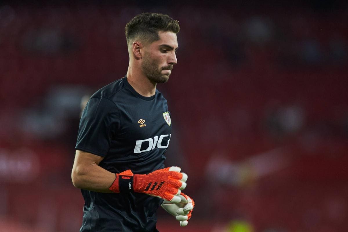 découvrez les dernières actualités concernant luca zidane et sa recherche de clubs en ligue 1. suivez son parcours et les opportunités qui s'offrent à lui dans le championnat français.