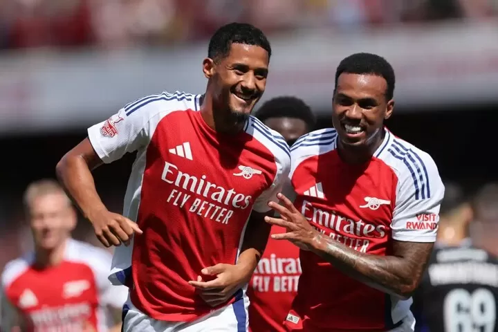 découvrez comment l'équipe de lyon a brillamment battu arsenal lors d'un match palpitant, avec les meilleurs moments, le score final et les réactions d'après-match.