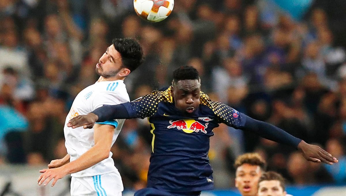 revivez la victoire de lyon contre salzbourg en ligue europa : résumé du match, moments forts et analyse de la performance des lyonnais.