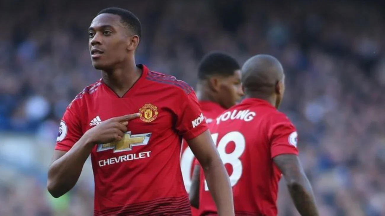Transfert à Monterrey : Martial officialise son arrivée