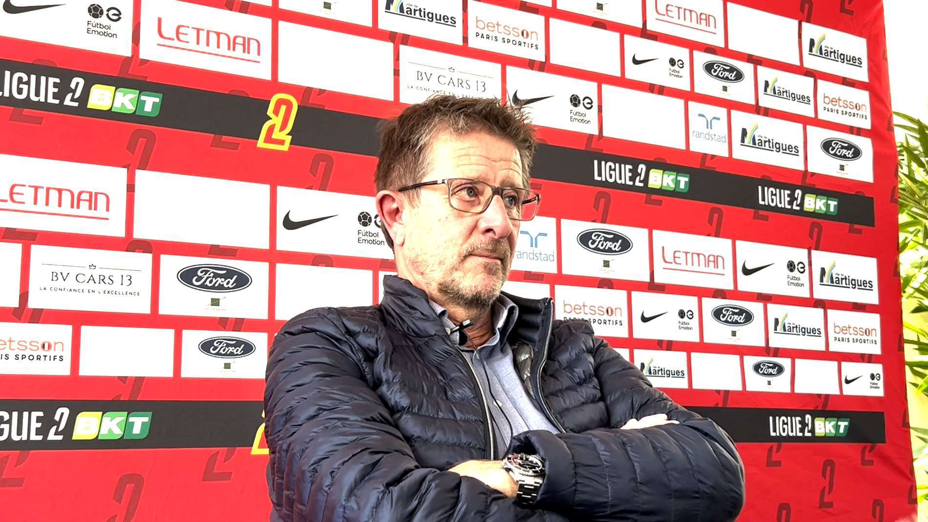 découvrez comment le club de martigues fait face à de nombreux défis après sa rétrogradation en régional 1, impactant son avenir sportif et organisationnel.