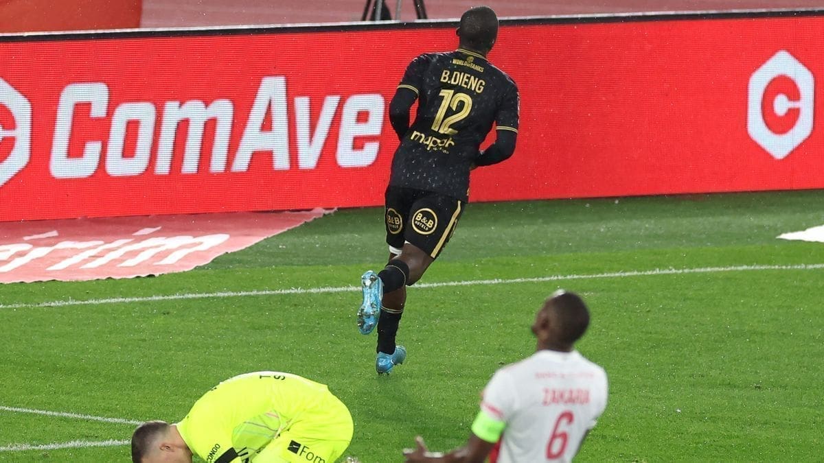 Ligue 1 : Monaco en chute libre avec quatre défaites consécutives, la grogne des supporters monte – Analyse des chiffres alarmants de la crise du club