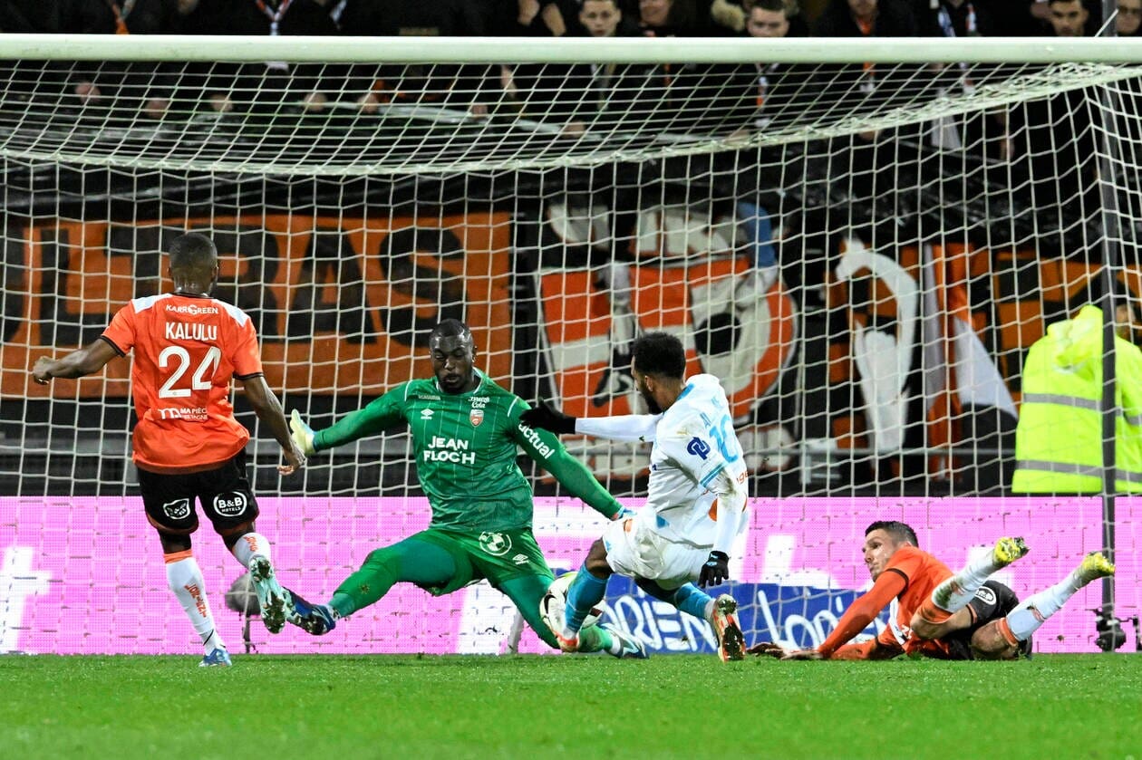 OM-Ajax : Une performance éclatante des Marseillais qui s’emparent de leurs premiers points !