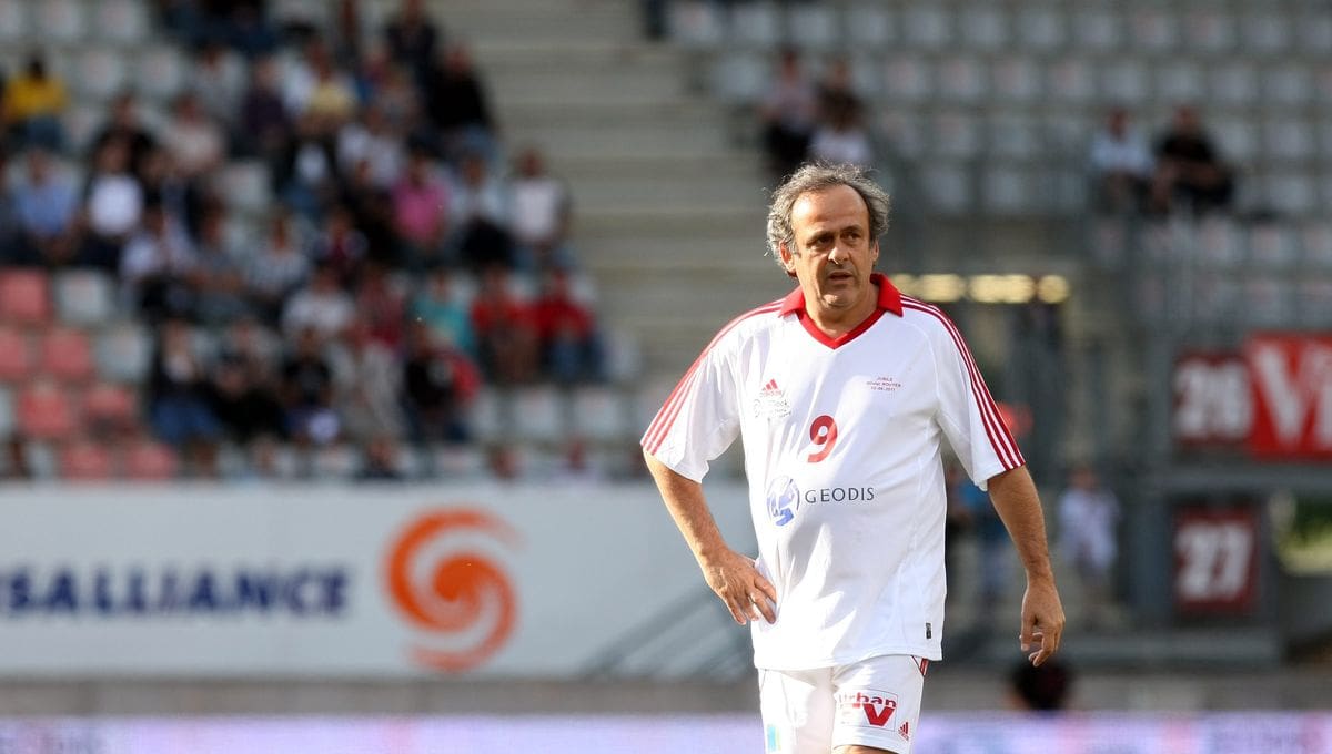 Michel Platini soutient la méthode de Didier Deschamps : l&rsquo;essentiel, c&rsquo;est la victoire pour l&rsquo;équipe de France