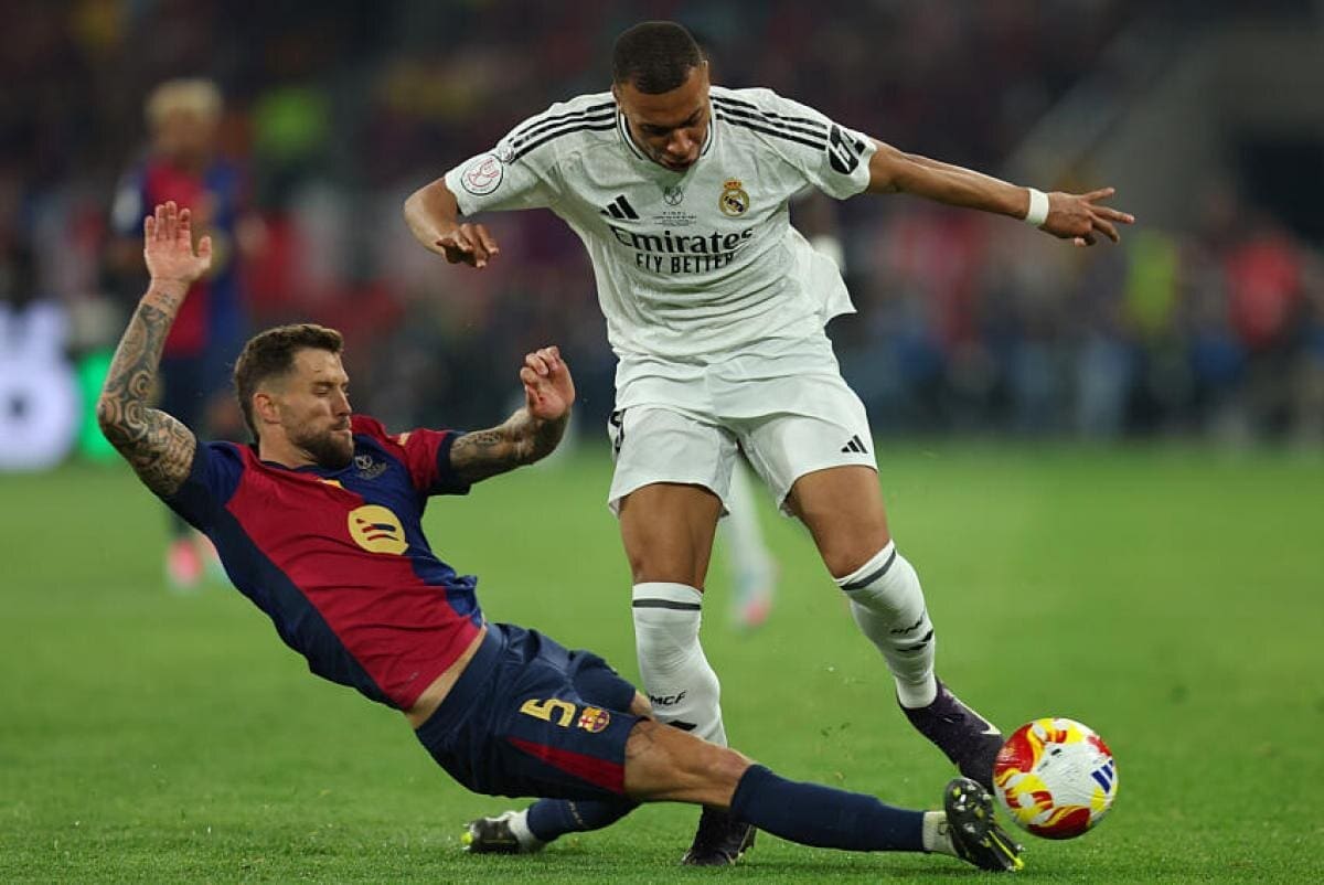 découvrez la polémique entourant un but controversé du real madrid en espagne, analyse des faits et réactions des experts.