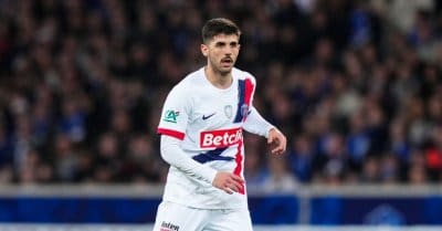 revivez le match psg-auxerre avec le doublé sensationnel de beraldo. découvrez les temps forts, les statistiques et l’impact de la performance du défenseur parisien sur la victoire du psg.