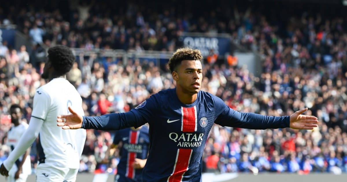 Mercato PSG : vers une extension de contrat pour Doué en négociations