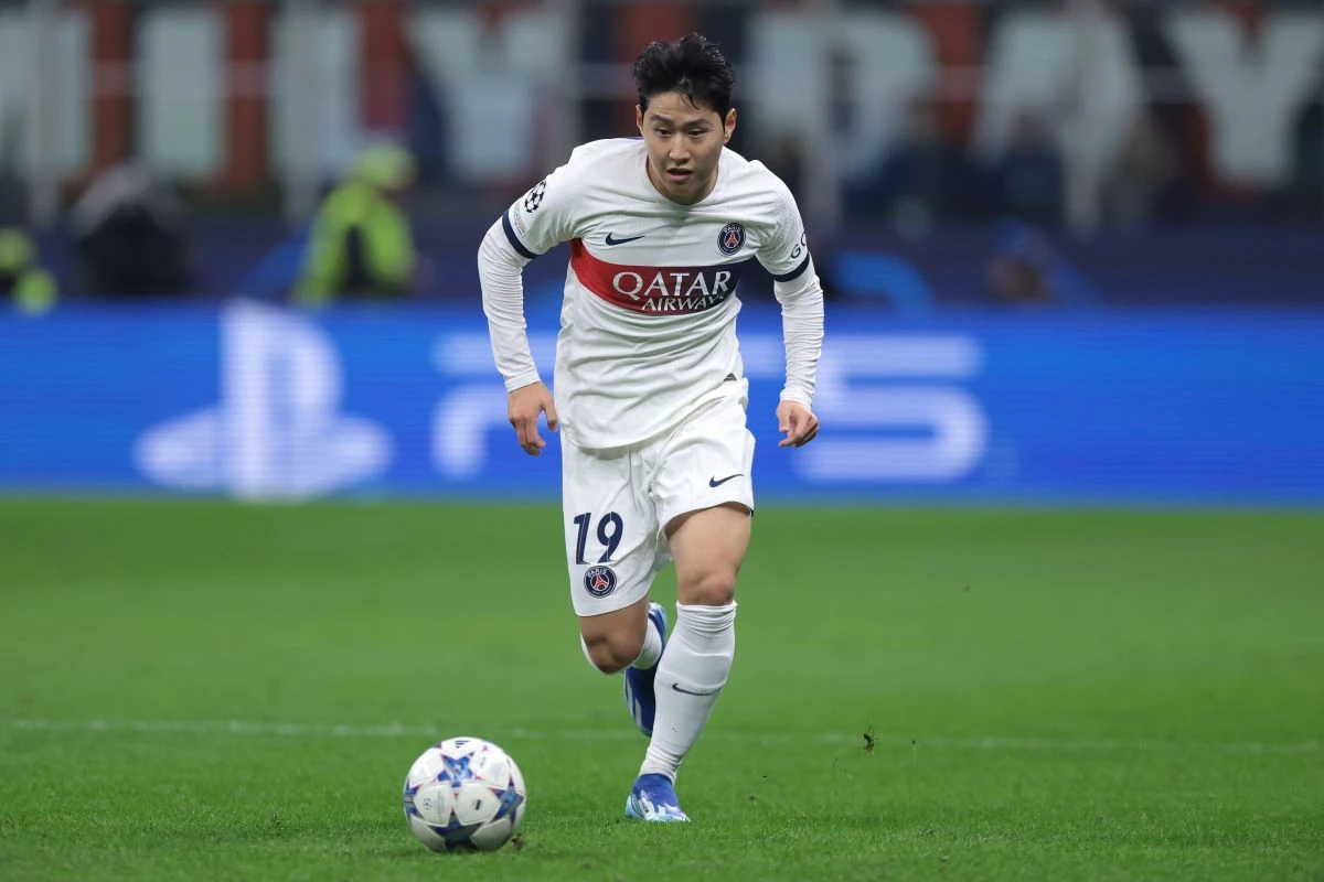 découvrez comment kang-in lee a contribué au nouveau titre du psg, son impact sur le terrain, et les moments forts de la saison avec le club parisien.