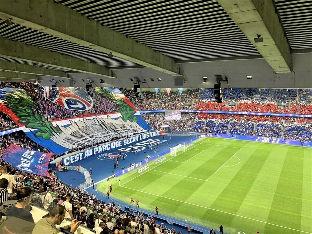 revivez le match psg vs paris fc avec une égalisation surprise au parc des princes, un moment fort qui a bouleversé le déroulement du jeu.