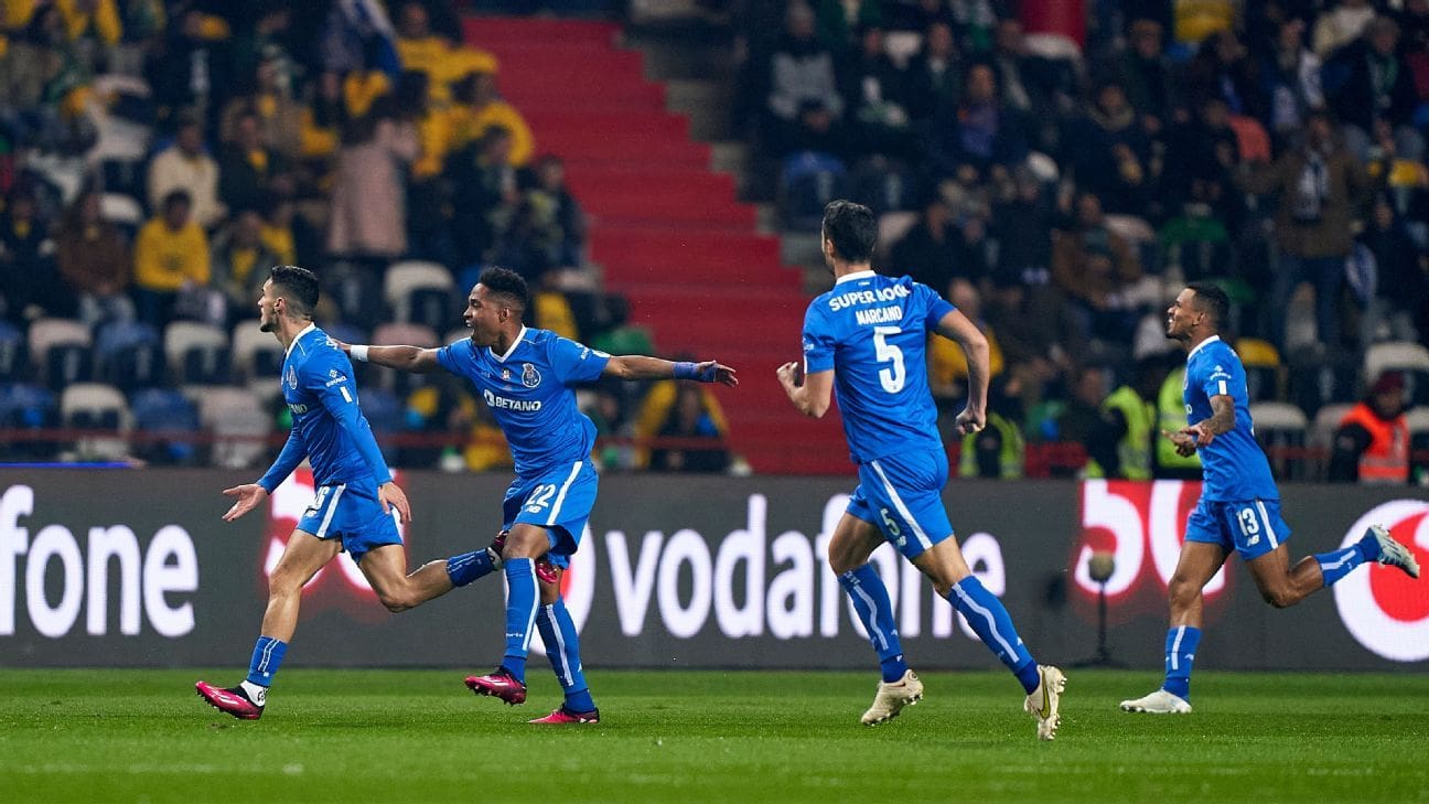Pepê brille, Porto bat le Sporting dans un classique « chaud » et remporte le titre sans précédent de la Coupe de la Ligue au Portugal
