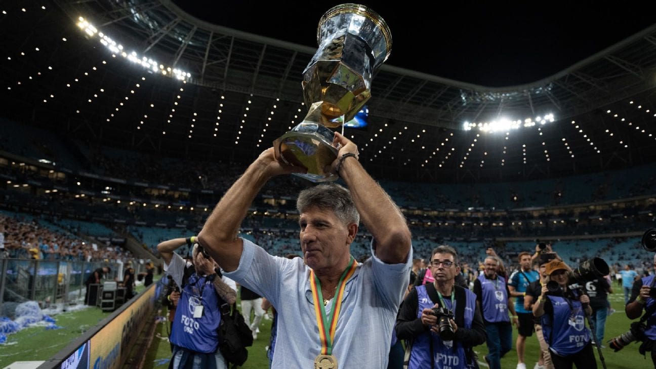 Renato Gaúcho tire son chapeau à Suárez et prévient : « Grêmio ne doit rien aux autres équipes »