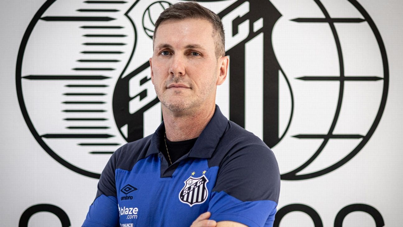 Paulo Turra est ravi de son arrivée à Santos : « C&rsquo;est une grande émotion d&rsquo;être dans l&rsquo;un des plus grands clubs du monde »