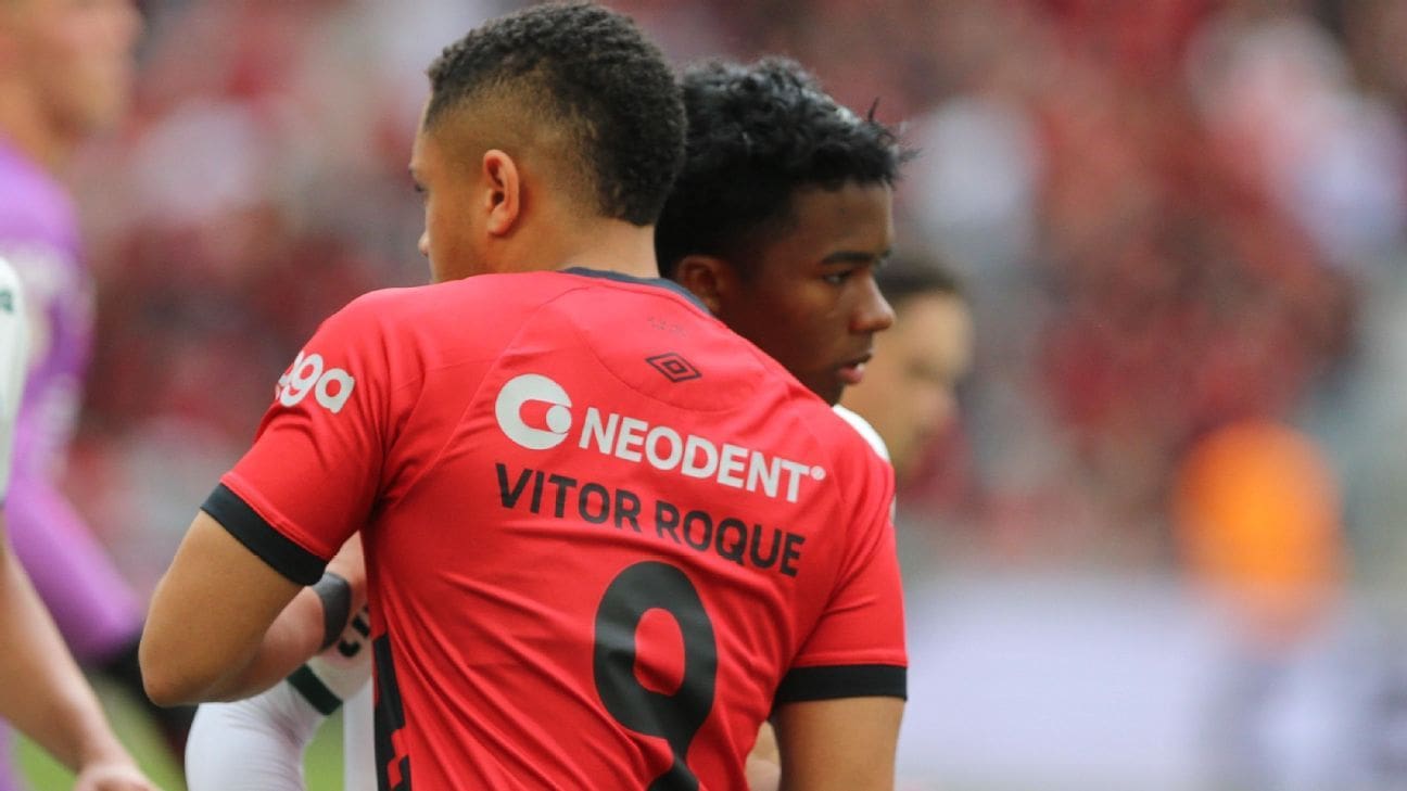 Lors d&rsquo;une journée de buts d&rsquo;Endrick et Vitor Roque, Palmeiras ouvre 2-0, mais Athletico-PR cherche le match nul