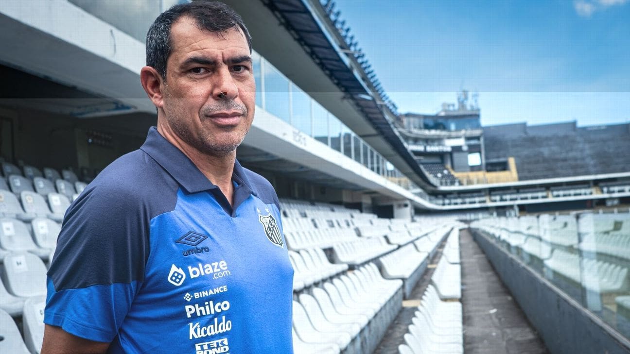 Teixeira dit que Santos a été « surpris » par la polémique impliquant Carille et garantit : « Il n&rsquo;y a pas de harcèlement »